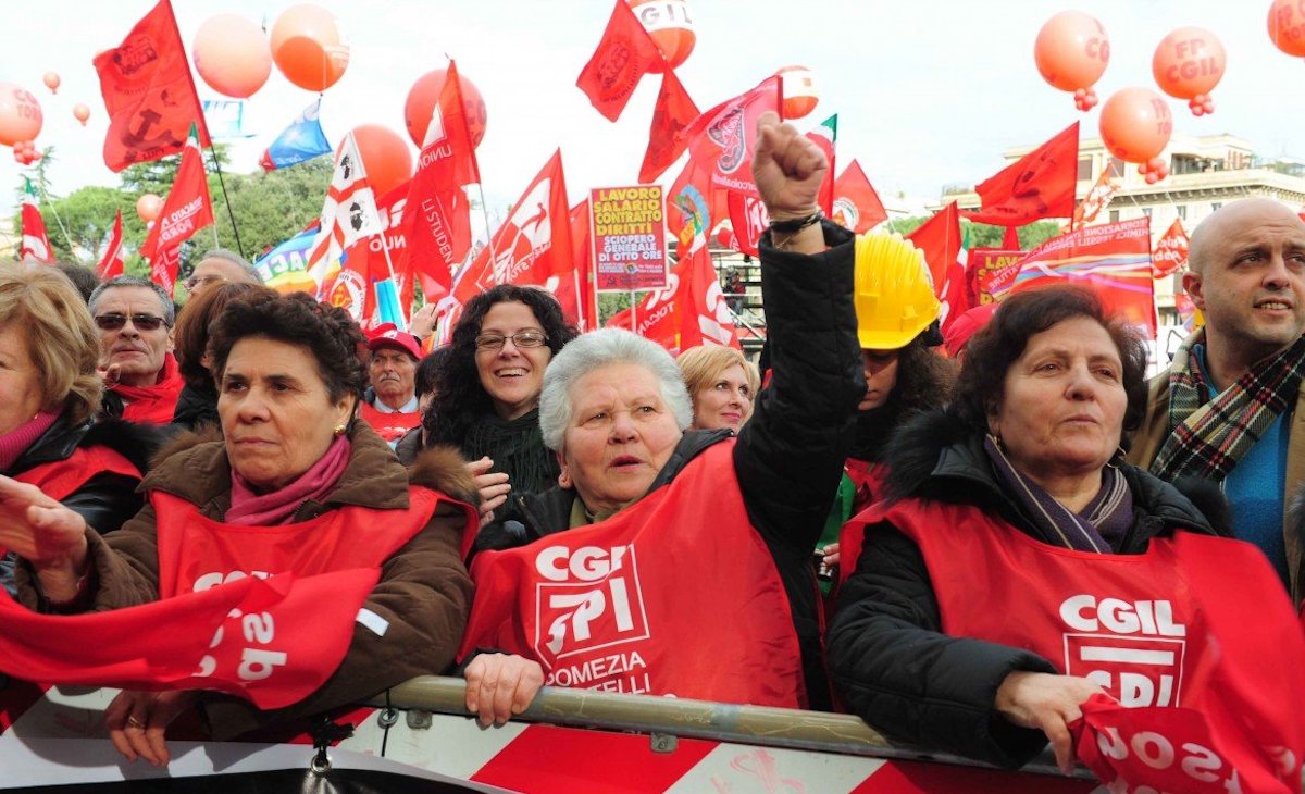 componenti spi-cigl protestano