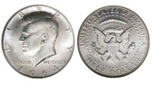 Collana con ciondolo da mezzo dollaro Kennedy vintage del 1967: catena in argento sterling - Italia