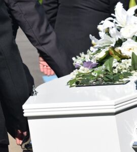 lavoro intramontabile, un funerale